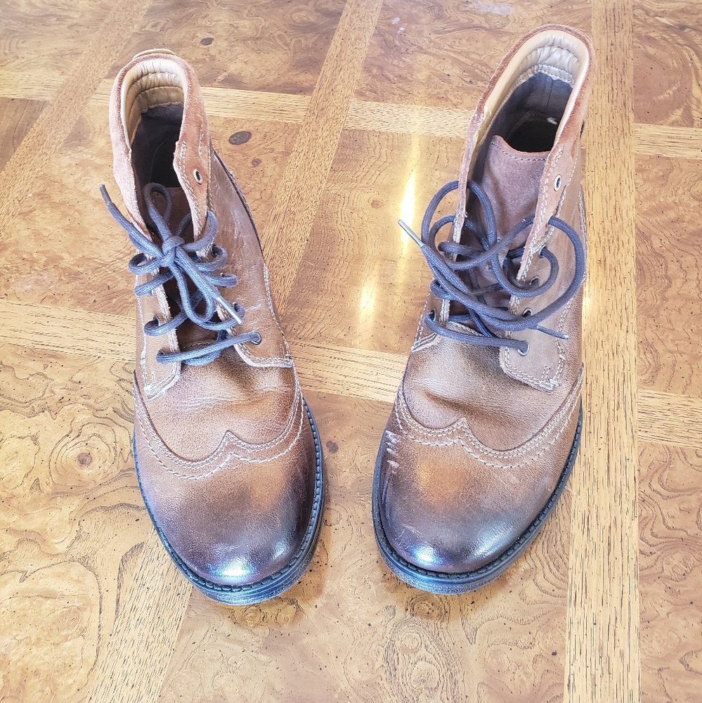 Clarks Two Toned Brown Tie Boots